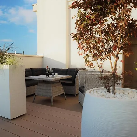 Apartment Nadjeziorne Z Tarasem Na Dachu Elk