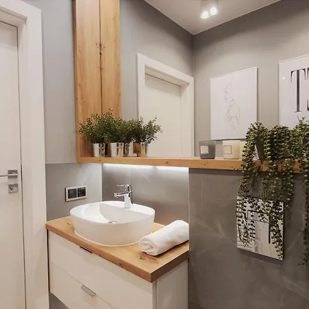 Apartment Nadjeziorne Z Tarasem Na Dachu Elk